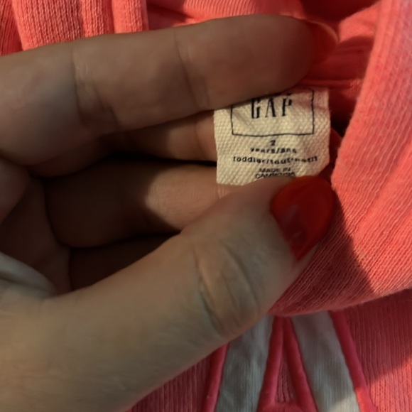 Gap hoodie for girls 2 years old size . - Picture 3 of 6